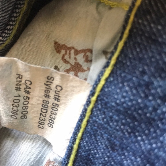 Frankie B dove heart embroidered jeans - Picture 8 of 8